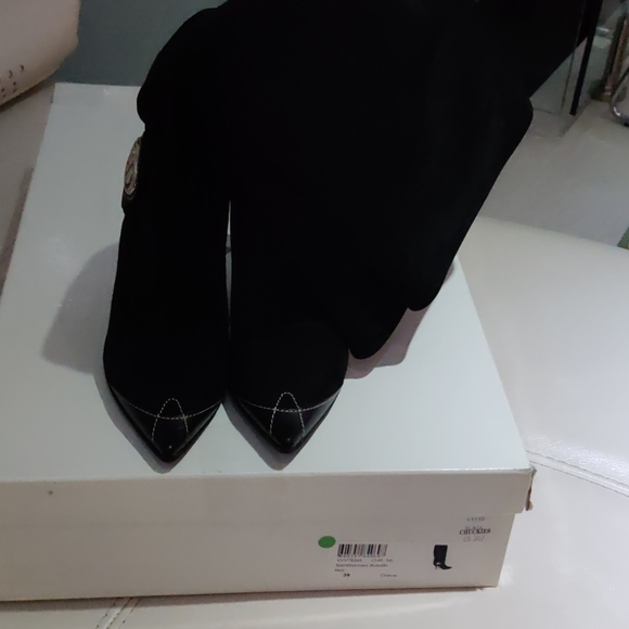 CHRISTIAN DIOR BOOTS - Picture 4 of 4